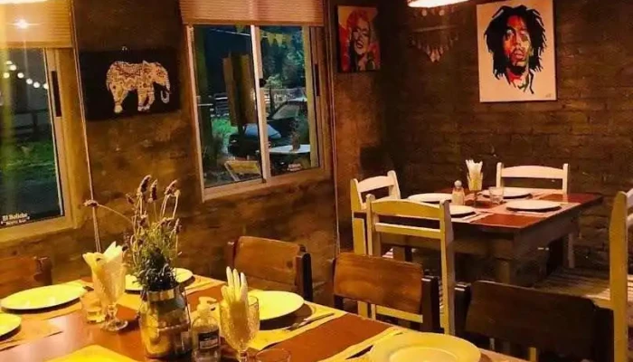 El Boliche Resto -  Bar Ambiente - Guichón