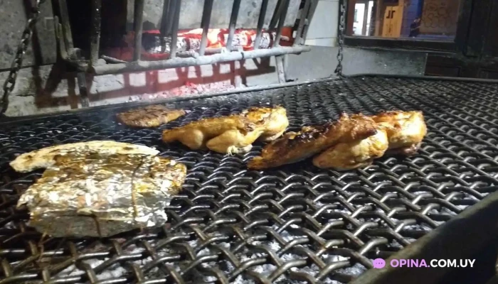 El Cabure Comida Y Bebida - Montevideo