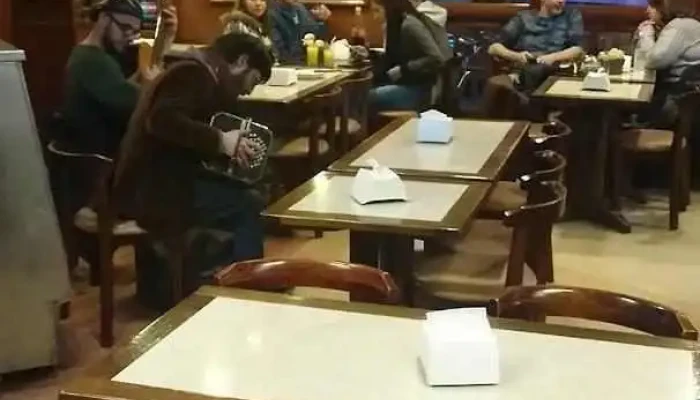 El Cabure Videos - Montevideo