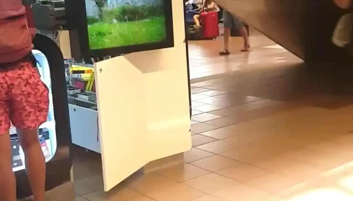 El Chana Cafe Videos - Montevideo