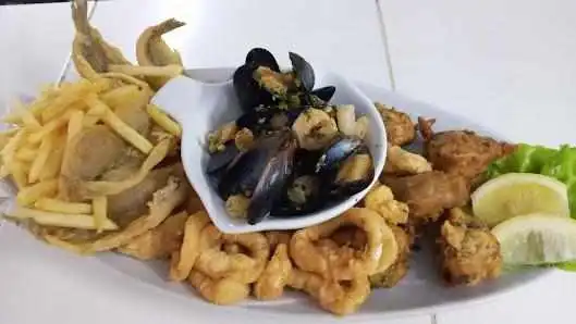 El Chivito Veloz -  Papas Fritas - Aguas Dulces