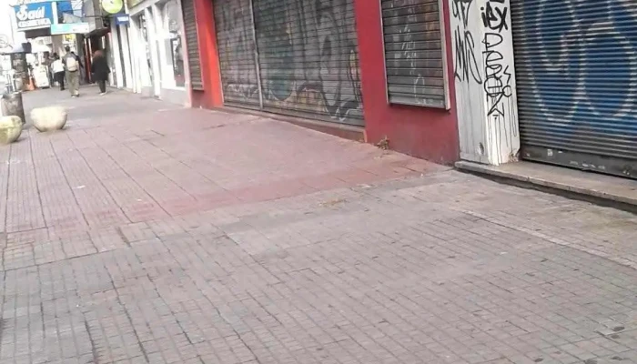 El Clon Requena -  Edificio - Montevideo