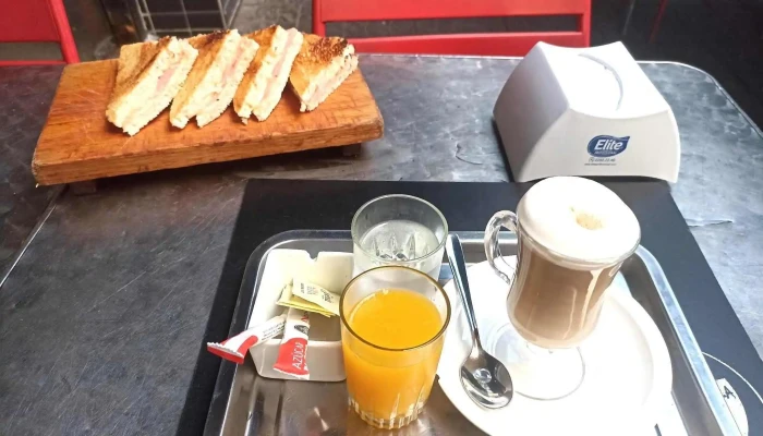 El Club De La Papa Frita -  Jugo - Montevideo