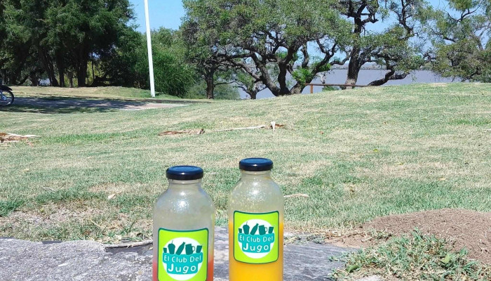 El Club Del Jugo -  Comentario 1 - Col. del Sacramento