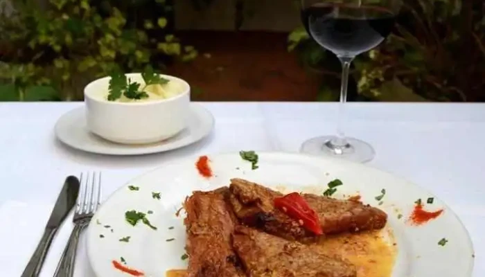 El Fogon Comida Y Bebida - Montevideo