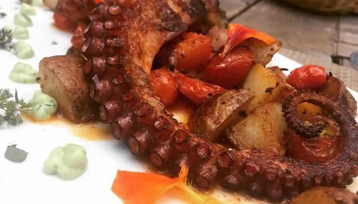 El Gran Pez -  Comida Y Bebida - Ciudad de la Costa