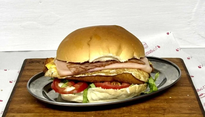 El Grill De Eduardo -  Sandwich De Pollo - Montevideo