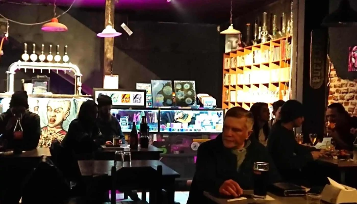 El Leon De Reus -  Comentario 3 - Montevideo