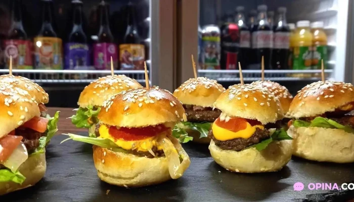 El Leon De Reus -  Comidas Y Bebidas - Montevideo