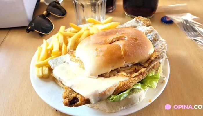El Milagro -  Sandwich De Pollo - Punta del Este