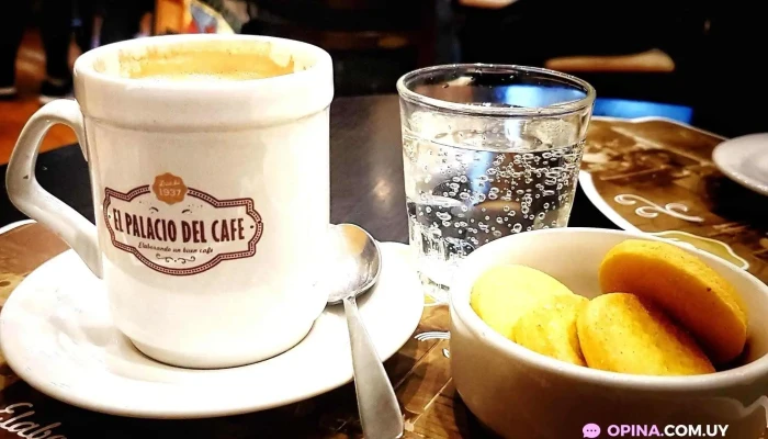 El Palacio Del Cafe Cafe Irlandes - Montevideo
