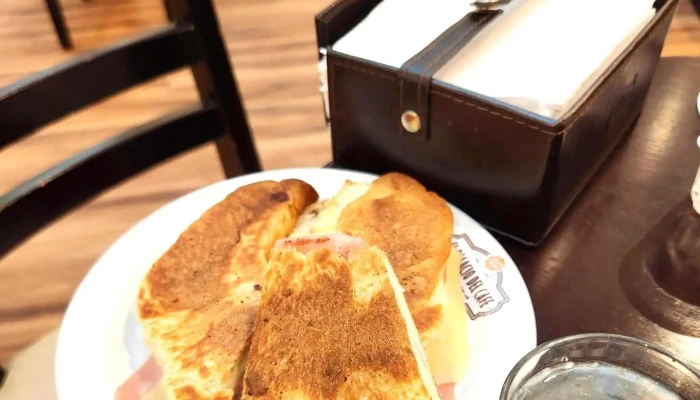 El Palacio Del Cafe Comentario 2 - Las Piedras