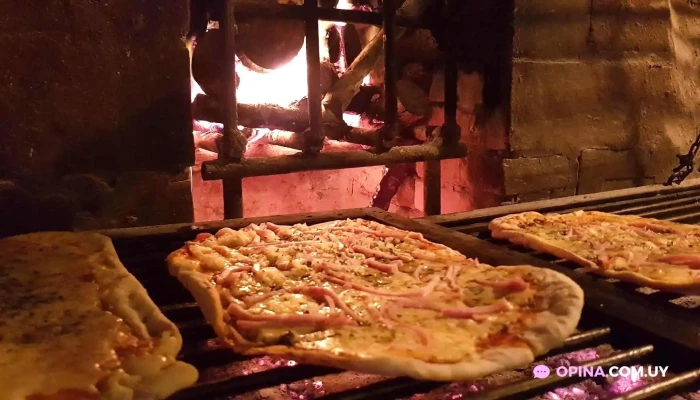 El Rancho Bar -  Comidas Y Bebidas - Montevideo