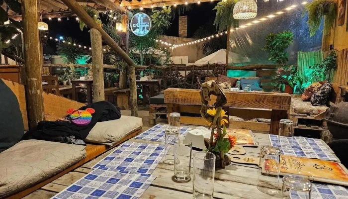 El Reencuentro Resto Pub -  Todas - San Carlos