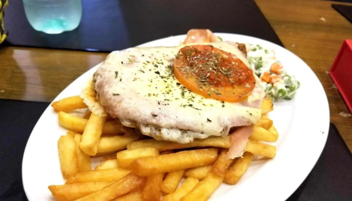 El Refugio -  Papas Fritas - Montevideo