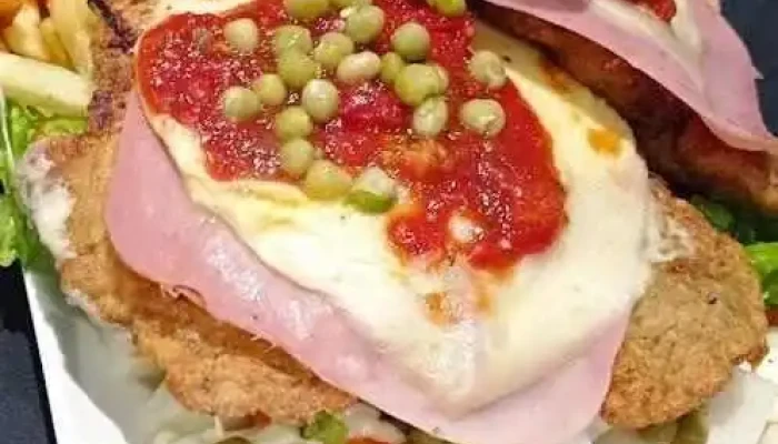 El Reloj Comidas Rapidas Y Parrilla -  Comida Reconfortante - Montevideo