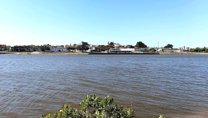 El Remanso -  Playa - Rio Branco