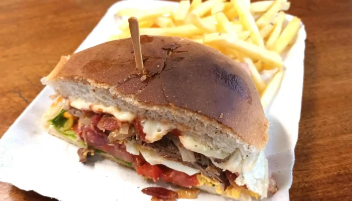 El Rey Del Chivito -  Comidas Y Bebidas - Montevideo