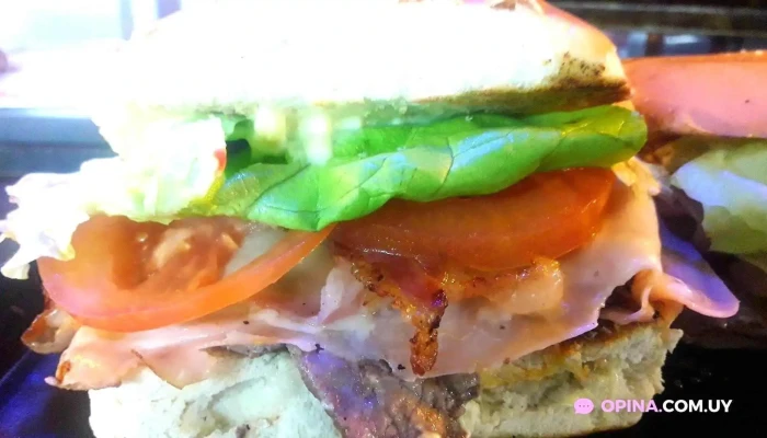 El Tio Comida Y Bebida - Santa Bernardina