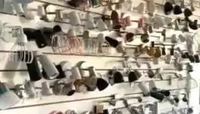 Electro Avenida -  Interior - Col. del Sacramento