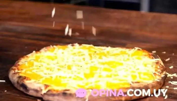 Eli Seven Pizzeria Rotiseria Milanesas Chivitos Helados Empanadas Y Bebidas Todas - Ciudad del Plata