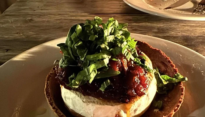 Elmo Resto Bar -  Comentario 1 - Manantiales