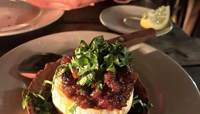 Elmo Resto Bar -  Comentario 6 - Manantiales