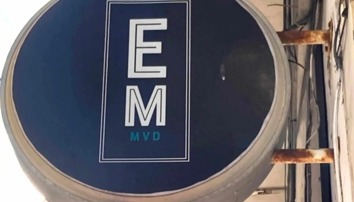 Em -  Comentario 1 - Montevideo