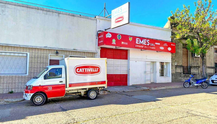 Emes Distribuciones S.r.l - 60000 Paysandú