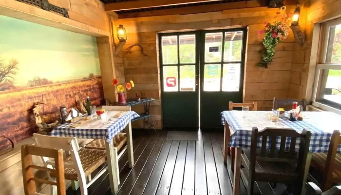 Empanadas 100 Artesanal Ambiente - Punta del Este