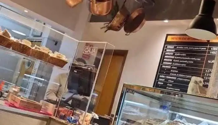 Empanadas La Barca -  Ambiente - Montevideo