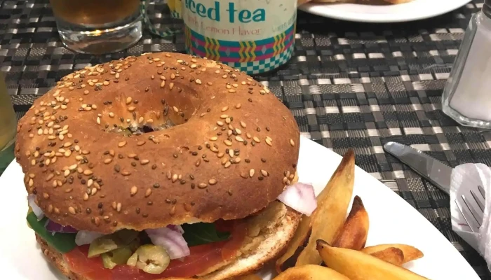 Emporio De Los Sandwiches Comentario 8 - Ciudad de la Costa