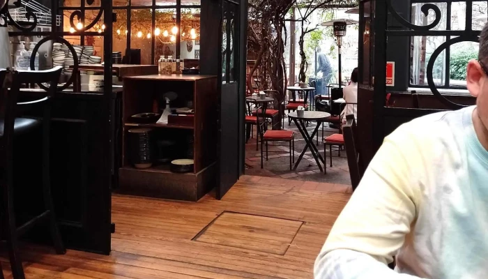 Escaramuza -  Comentario 6 - Montevideo