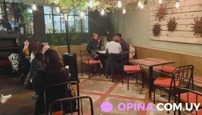 Escaramuza -  Interior - Montevideo