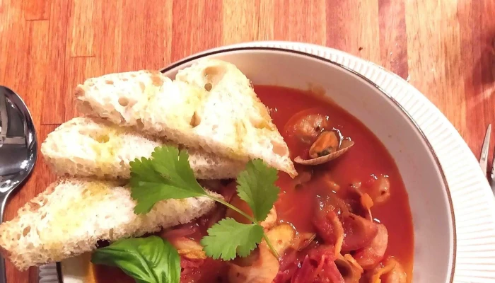 Escondite -  Comentario 6 - Montevideo