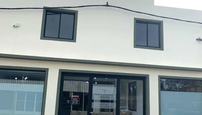 Escribania E Inmobiliaria Zinoveev Instagram - Young