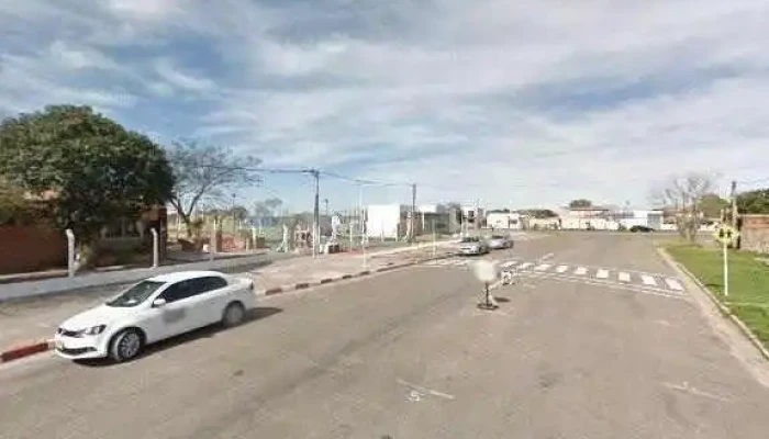 Escuela 107 -  Abierto Ahora - Chuy