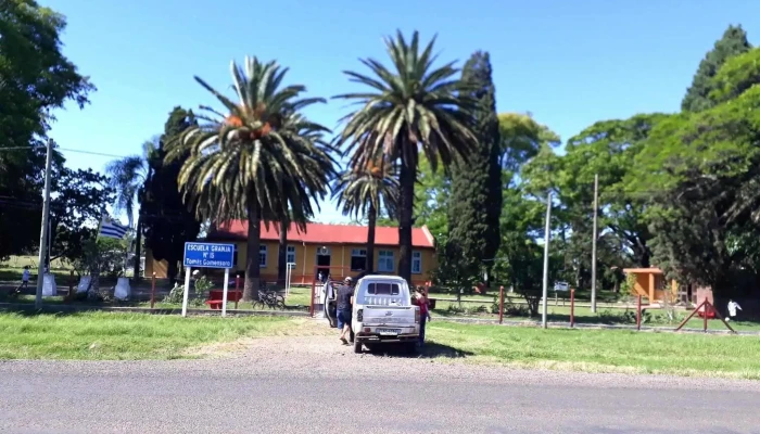 Escuela 15 -  Telefono - Tomas Gomensoro