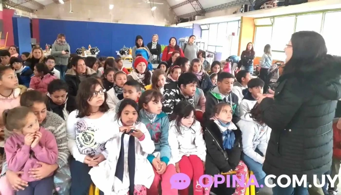 Escuela 230 Benita Berro De Varela -  Estudiante - Montevideo