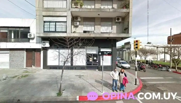 Escuela 4 de Tiempo Completo Salto. Primaria - Salto