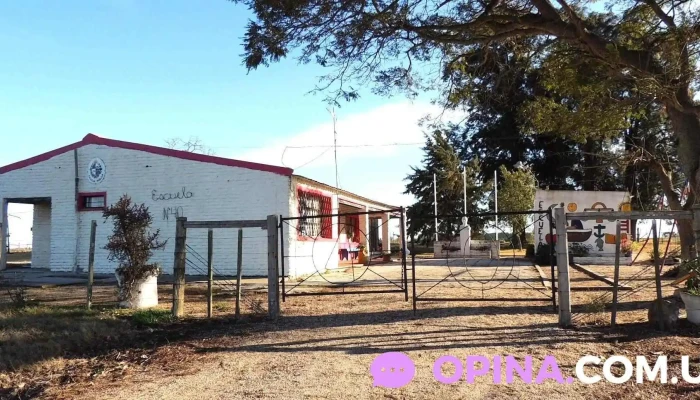 Escuela 40 - Rodríguez