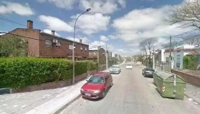 Escuela Caldas No111 Opinionesdeg - Montevideo