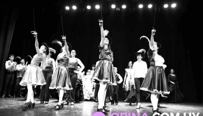 Escuela de baile español Por Alegrías - San José De Mayo