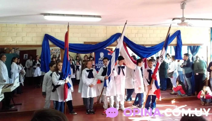 Escuela de Educación Artística "Jaurés Lamarque Pons" Nº 129 - Salto