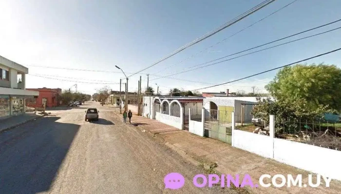 Escuela De Enfermeria - Treinta Y Tres