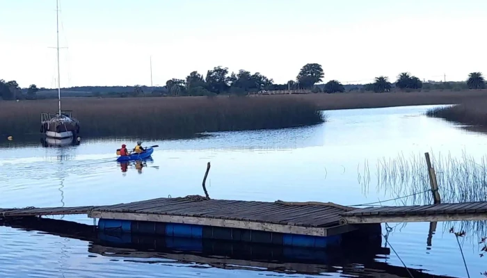 Escuela De Nautica Y Canotaje Santiago Vazquez Comentario 6 - Santiago Vázquez