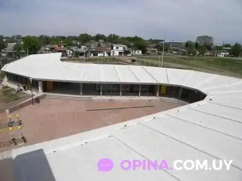 Escuela De Tiempocompleto No 92 Fotos - Montevideo