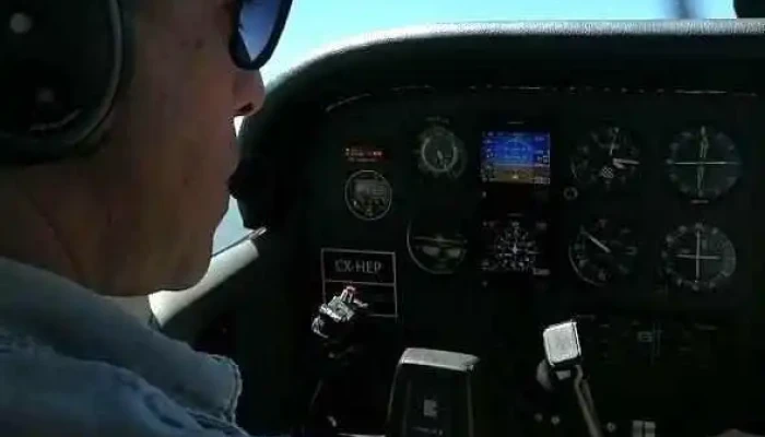 Escuela De Vuelo Hangar 13 -  Videos - Ciudad de la Costa