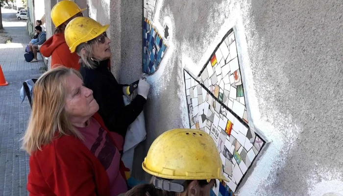 Escuela Del Hogar Hulda Wohlwend De Parrilla -  Edificio - Nueva Helvecia
