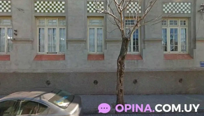 Escuela del hogar - Mercedes